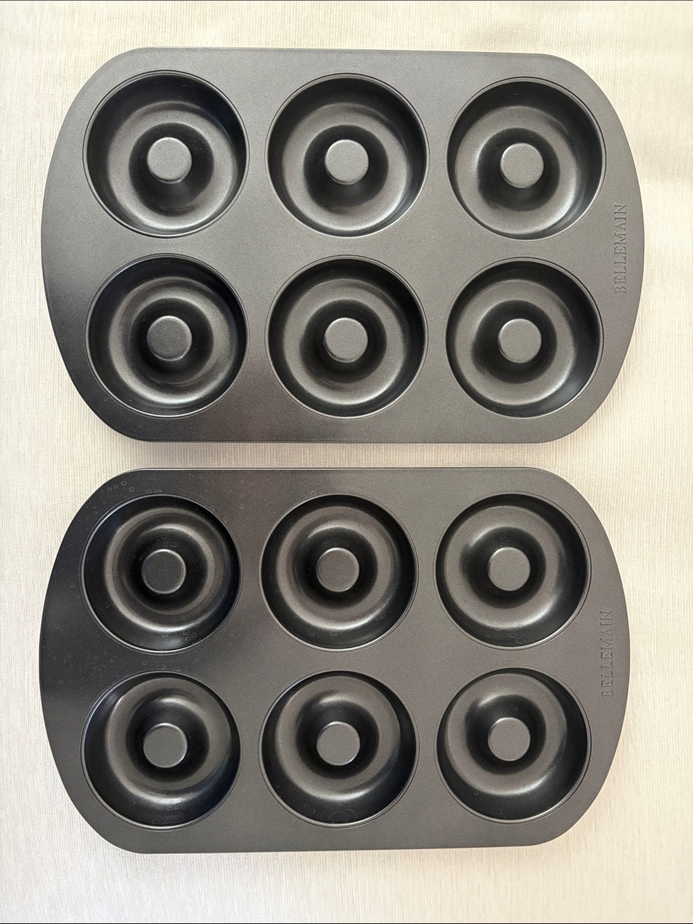 Nonstick Black Donut Baking Pan - 6-Cavity (Set of 2)